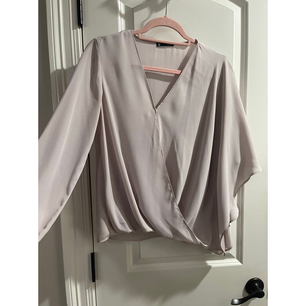krisa lilac ruffle sleeve blouse - S EUC - Picture 12 of 15